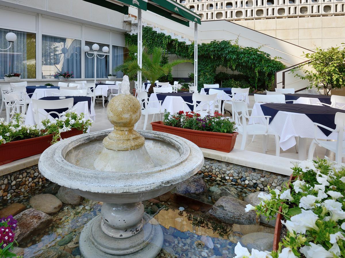 Augusta Spa Hotel Χισάρια Εξωτερικό φωτογραφία