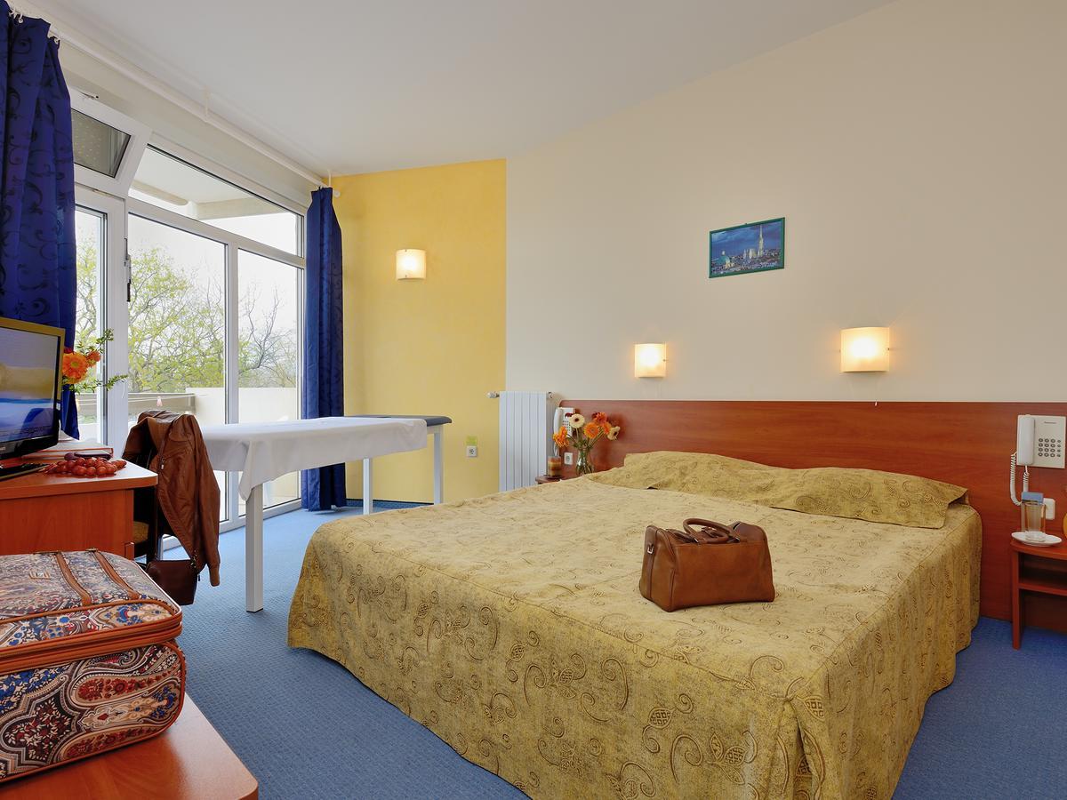 Augusta Spa Hotel Χισάρια Εξωτερικό φωτογραφία